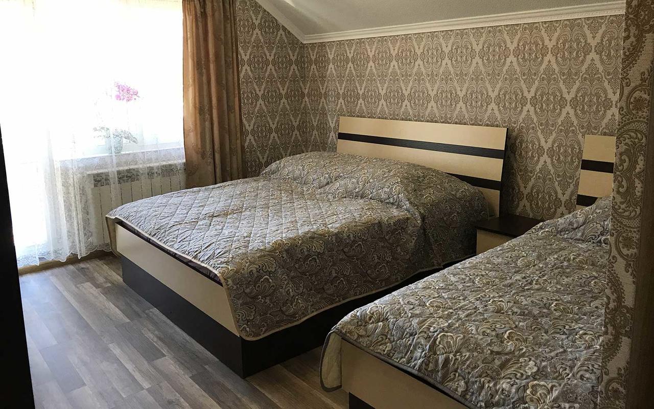 U Maksa Hotel โซโลไชน์ ภายนอก รูปภาพ